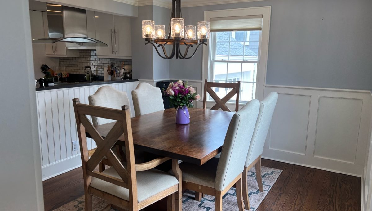 HD_1744752613184_Dining