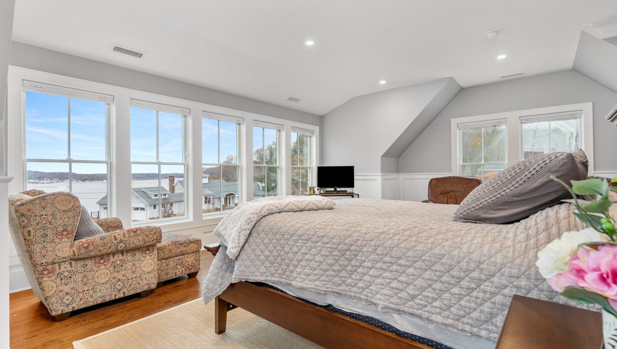 HD_1763150678768_DSC00105